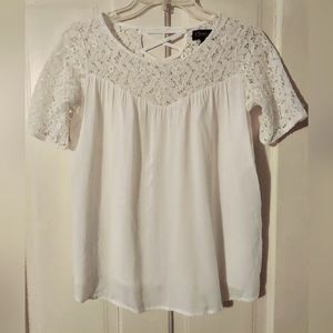 b.Boutique Lacey Blouse
